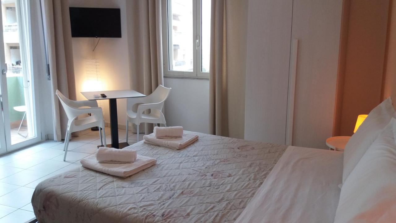 Depandance Macchiavelli 2 Hotel กาญารี ภายนอก รูปภาพ