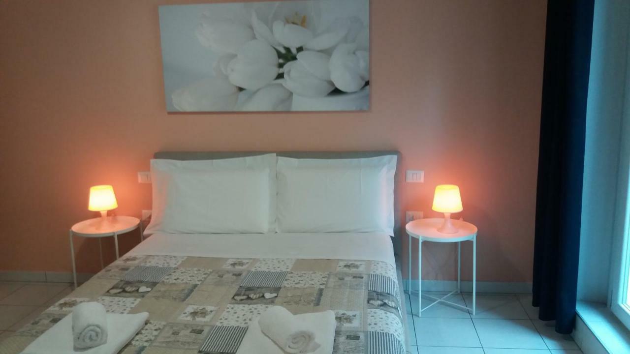 Depandance Macchiavelli 2 Hotel กาญารี ภายนอก รูปภาพ