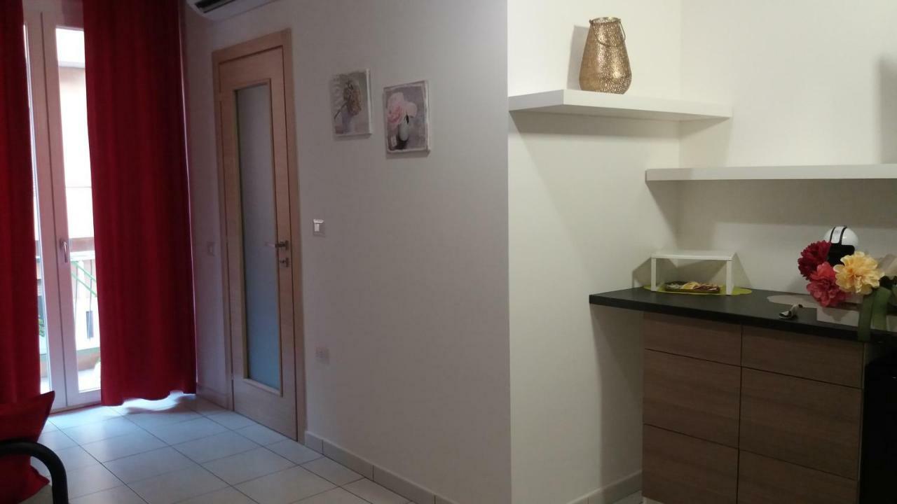 Depandance Macchiavelli 2 Hotel กาญารี ภายนอก รูปภาพ