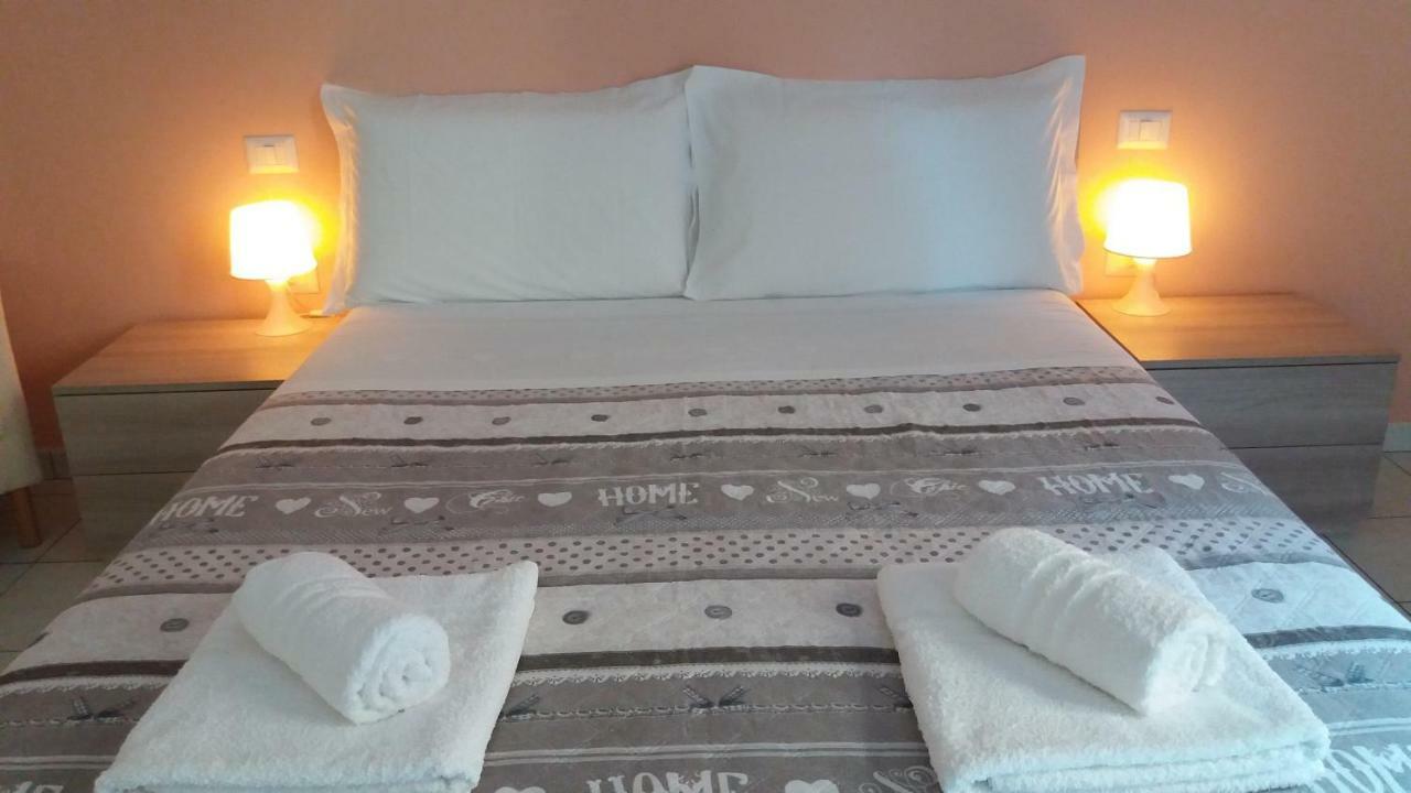 Depandance Macchiavelli 2 Hotel กาญารี ภายนอก รูปภาพ