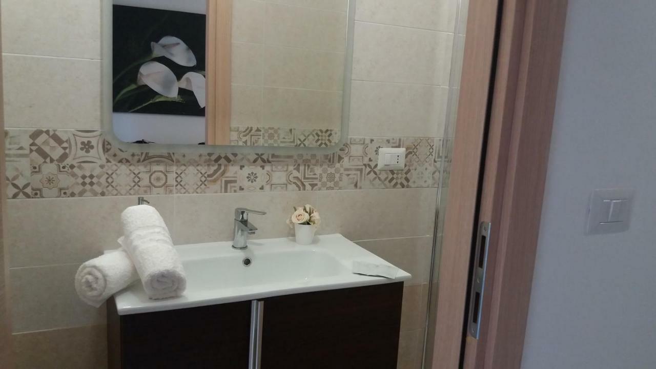 Depandance Macchiavelli 2 Hotel กาญารี ภายนอก รูปภาพ